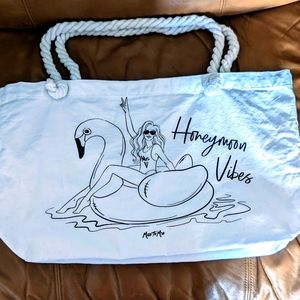 Just Married Sun hat and Honeymoon Vibes Bag From Miss to Mrs.